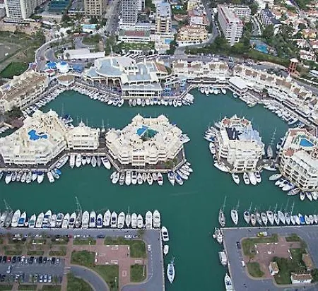 Apartment Marina Bay 2